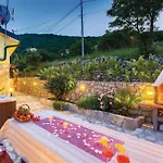Beautiful Home In Medveja